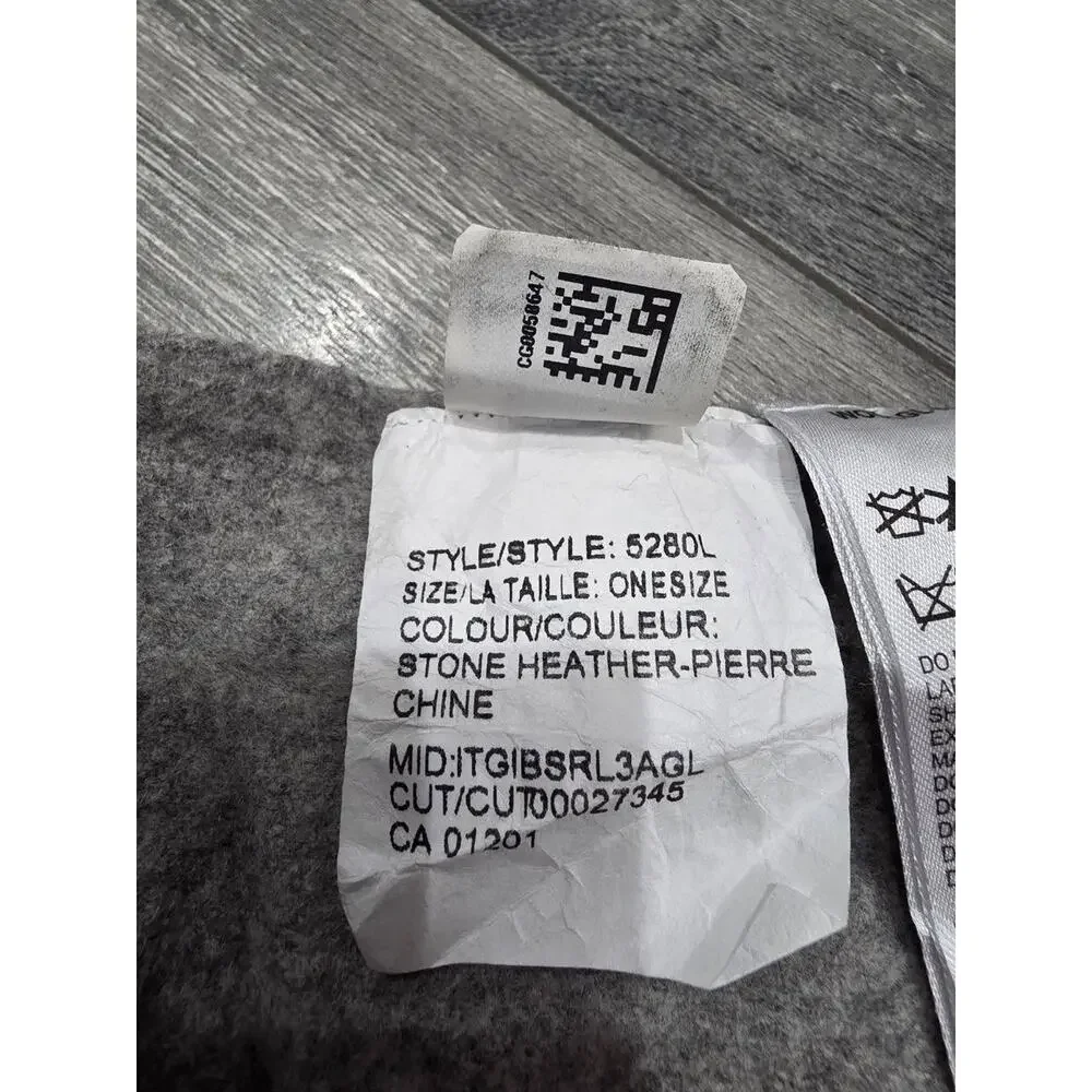 Canada Goose Classic Merino wool Grey Scarf Wool A009779